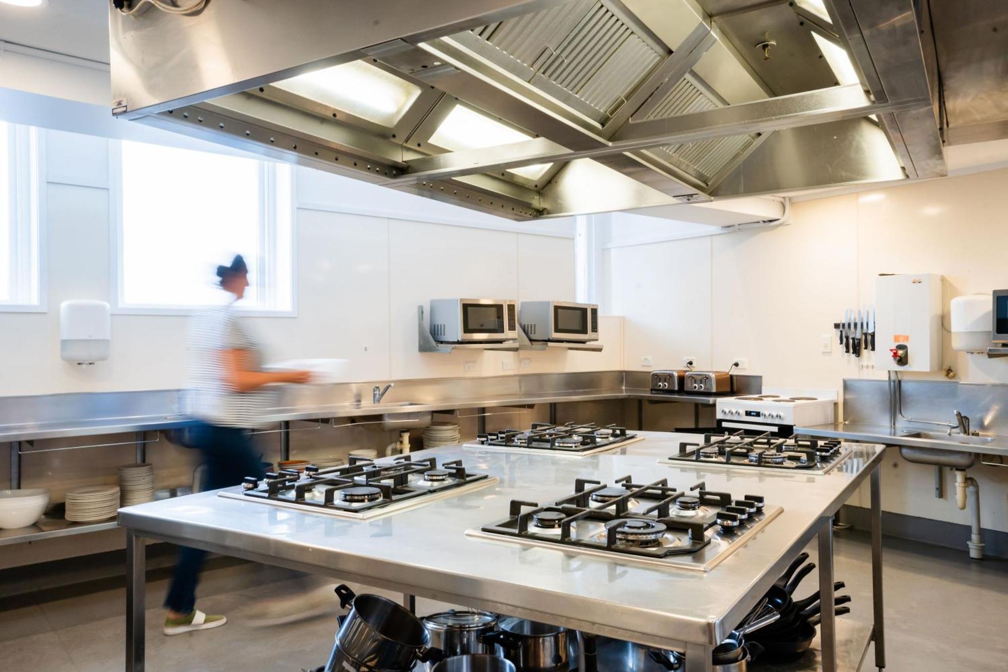 Haka House Wellington Hostel Exterior photo The kitchen at the Culinary Institute of Virginia